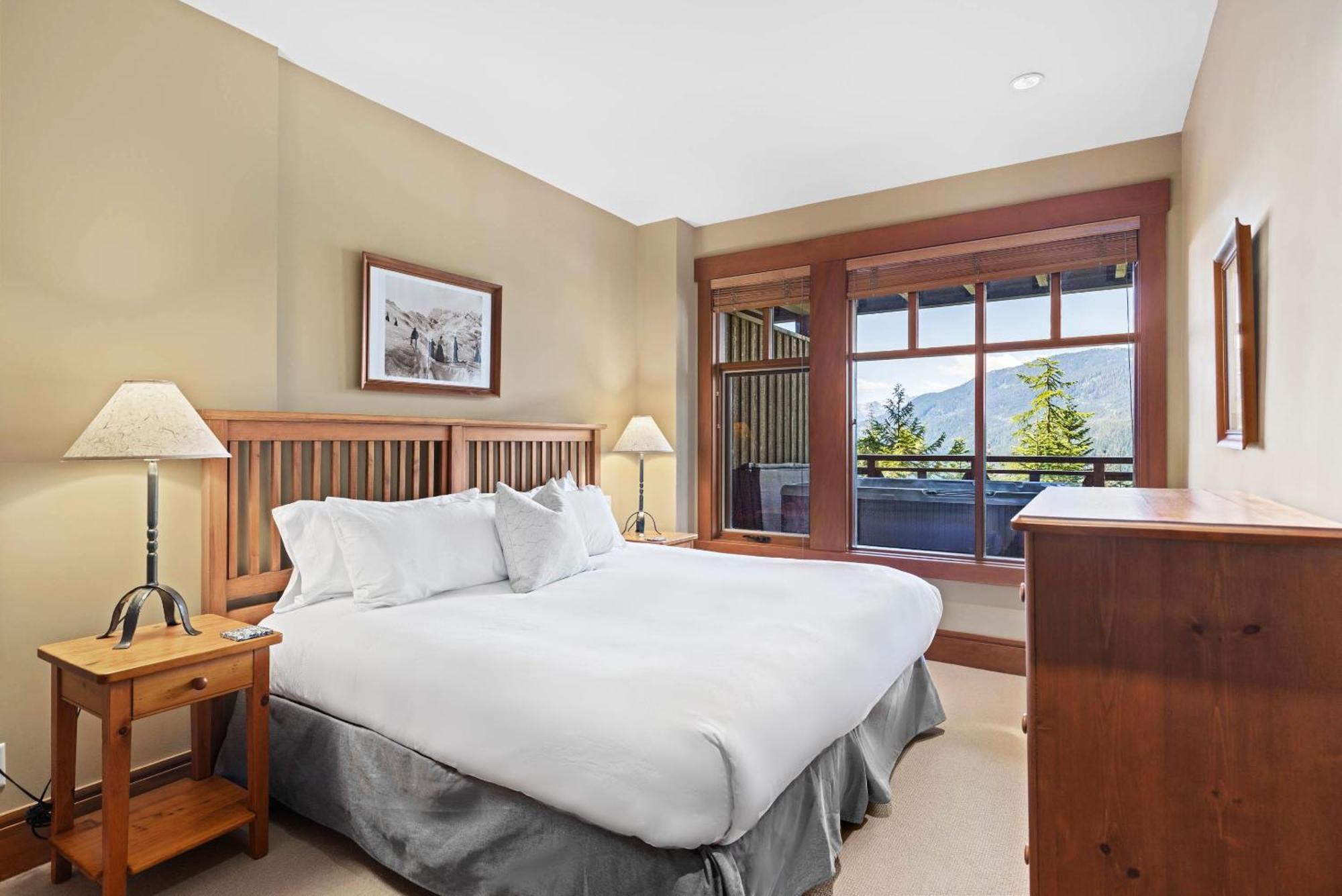 Taluswood The Heights 18 | Mountainside Townhome W/ Ski Access, Hot Tub, Tranquil Views Вістлер Екстер'єр фото