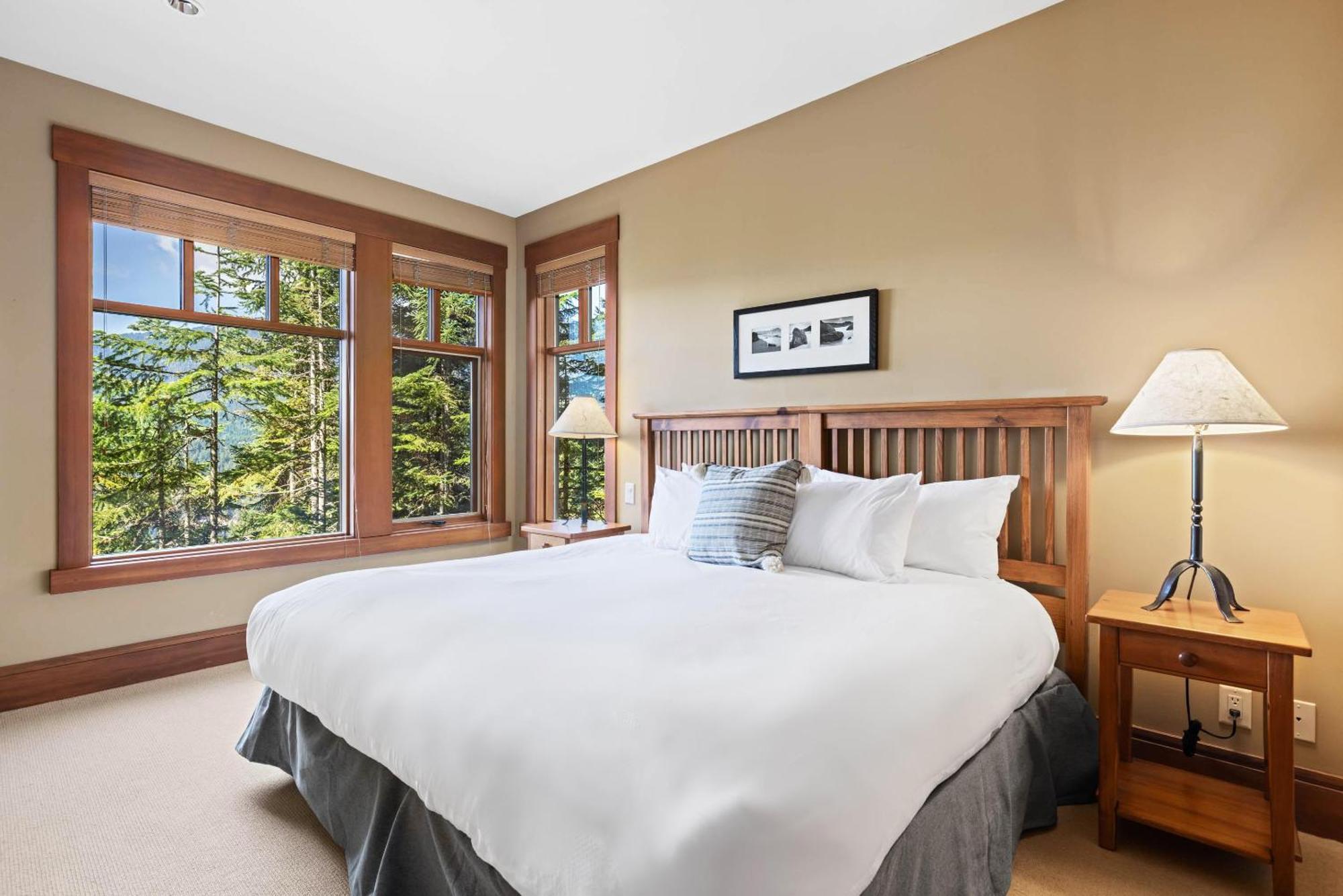 Taluswood The Heights 18 | Mountainside Townhome W/ Ski Access, Hot Tub, Tranquil Views Вістлер Екстер'єр фото